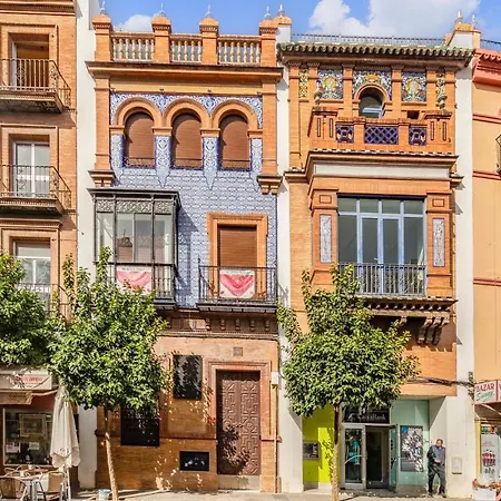 1 Bedroom Awesome In Sevilha