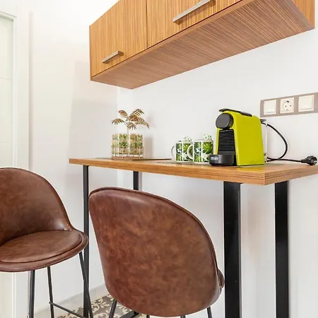 1 Bedroom Awesome In Sevilha